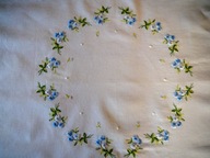 Serwetka bawełniana haftowana