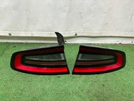 DODGE CHARGER AWD 2016 LAMPA TYŁ W BŁOTNIK LEWA PRAWA 68213144AD 68213145AC