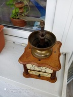 stary młynek do kawy