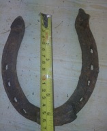 Podkowa końska huculska kuta przez kowa z Bieszczad na szczęście rarytas 9