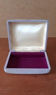Pudełko welurowe prezentowe zamykane na biżuterię / naszyjnik / kolię