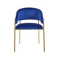 Krzesło w odcieniach niebieskiego