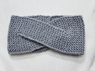 Ręcznie robiona opaska na głowę – 100 % handmade (szara)
