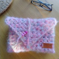 Okładka etui różowe na książkę tablet czytnik rękodzieło szydełko