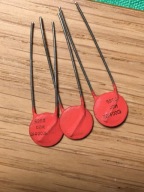 2x Kondensator ferroelektryczny 1 nF, K