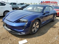 Porsche Taycan 2024 Porsche Taycan 4 Cross Turismo AWD Elektryczny 375KM