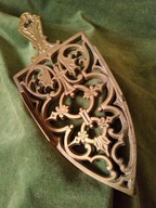 Stara mosiężna podstawa pod żelazko / numerowana