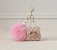 Elegancki brelok z mini torebką