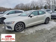 Volvo S60 2020 VOLVO S60 T5 MOMENTUM 2.0 Benzyna 250KM