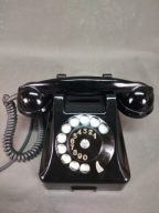 Zabytkowy telefon RWT typ T-4