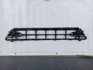 VOLVO XC60 II KRATKA ŚRODKOWA W ZDERZAK R-DESIGN CZARNA POŁYSK 32296071