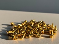 kolce do butów złote 6mm 15 sztuk