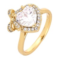 54252 Pierścionek pozłacany 18K średnica 17 mm "brylantowe" serce