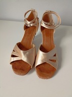 Śliczne obuwie damskie do tańca taneczne beżowo złote 7,5