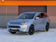 Mitsubishi Outlander Rezerwacja 2.0 Hybryda Plug-in 121KM