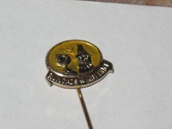 Bajka o rozbójniku Rumcajsie odznaka z PRL RUMCAJS i HANKA