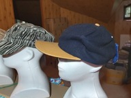 Nowa czapka z daszkiem granatowa