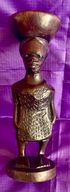 gratis u ciebie afrykańska figurka kobiety ręcznie wykonana w drewnie