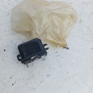 polonez fiat 125p przekażnik świateł T5170