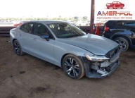 Volvo S60 B5 Plus 2025 2.0l 2.0 Benzyna 247KM