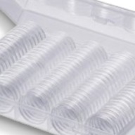 KAPSLE NA MONETY 25MM W PUDEŁKU 100 SZT