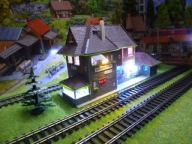Nastawnia ze Stacyjką Kolejową i Oświetleniem LED