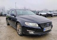 Volvo V70 2015r 2.0 Diesel. Uszkodzony lewy tyl. Jezdzi. 2.0 Diesel 150KM