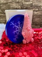 Świąteczna świeczka sojowa krasnal + GRATIS podstawka