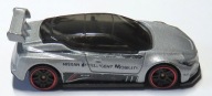 HW Nissan Leaf Nismo RC_02 P14 Srebrny Intelligent Mobility Model 1:64