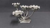 Stary metalowy Świecznik kwiat design