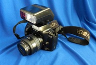 aparat Lustrzanka MINOLTA DYNAX 300si zoom 35-70mm 1:3.5 z dedykowaną lampą