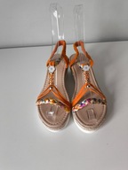 Śliczne modne obuwie damskie sandałki 38