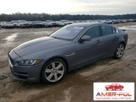 Jaguar XE 2017r., Premium, 2L, od ubezpieczalni 2.0 Benzyna 243KM