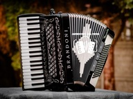 Akordeon Brandoni 96 basów 4 chóry Musette