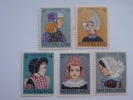 Niderlandy - stroje ludowe - Mi. 755-59 **
