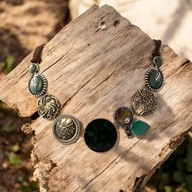 Artystyczna Kolia Medaliony Zielony i Stare Złoto Styl Retro naszyjnik