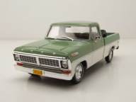 FORD F-100 green/white 1970 1/24 WhiteBox WB124252