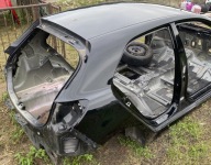 KIA Rio IV 17- pas tylny wanna z dachem błotniki kolor ABP