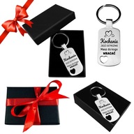 BRELOK ZAWIESZKA KOCHANIE JEDŹ OSTROŻNIE NA WALENTYNKI + BOX PREZENTOWY