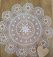 Serwetka szydełkowa biała duża święta do koszyka