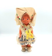 Lalka styl ludowy vintage lata 60 home decor prl koronka plastikowa