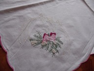 Bawełniany obrus z haftem na boże narodzenie - 80 cm x 82 cm