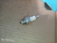 DOLMAR LT 250 ŚWIECA ZAPŁONOWA NGK ORG