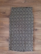 Spódniczka 36 czarna, prosta na gumie z metalizowanym haftem Miss Selfridge