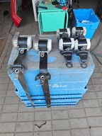 Zapinki pasów pasy plastiki Toyota Aygo I