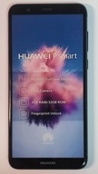 Atrapa eksponat wystawa prezenter smartfon HUAWEI P smart