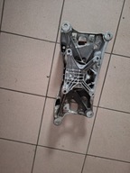 Łapa Poduszka Podpora Skrzyni Audi A4 B9 8W A5 F5 2.0 Tdi 8w0399262AE