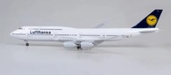 Model samolotu Boeing B747 Lufthansa 47cm 1:150