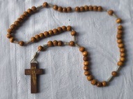 Różaniec drewniany krzyż dży