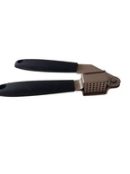 WYCISKARKA WYCISKACZ DO CZOSNKU PRASKA STAL NIERDZEWNA RĄCZKA ANTYPOŚLIGOWA